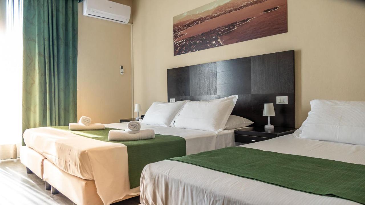 Hotel Venezia Park - Enjoy Holiday Castelnuovo del Garda Exterior foto